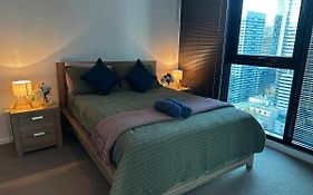 1 Bedroom 2 Bed Apt Home Away From Home